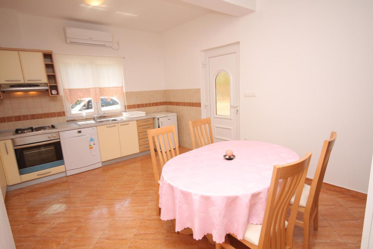 Apartment Supetarska Draga - Donja 2013B Extérieur photo