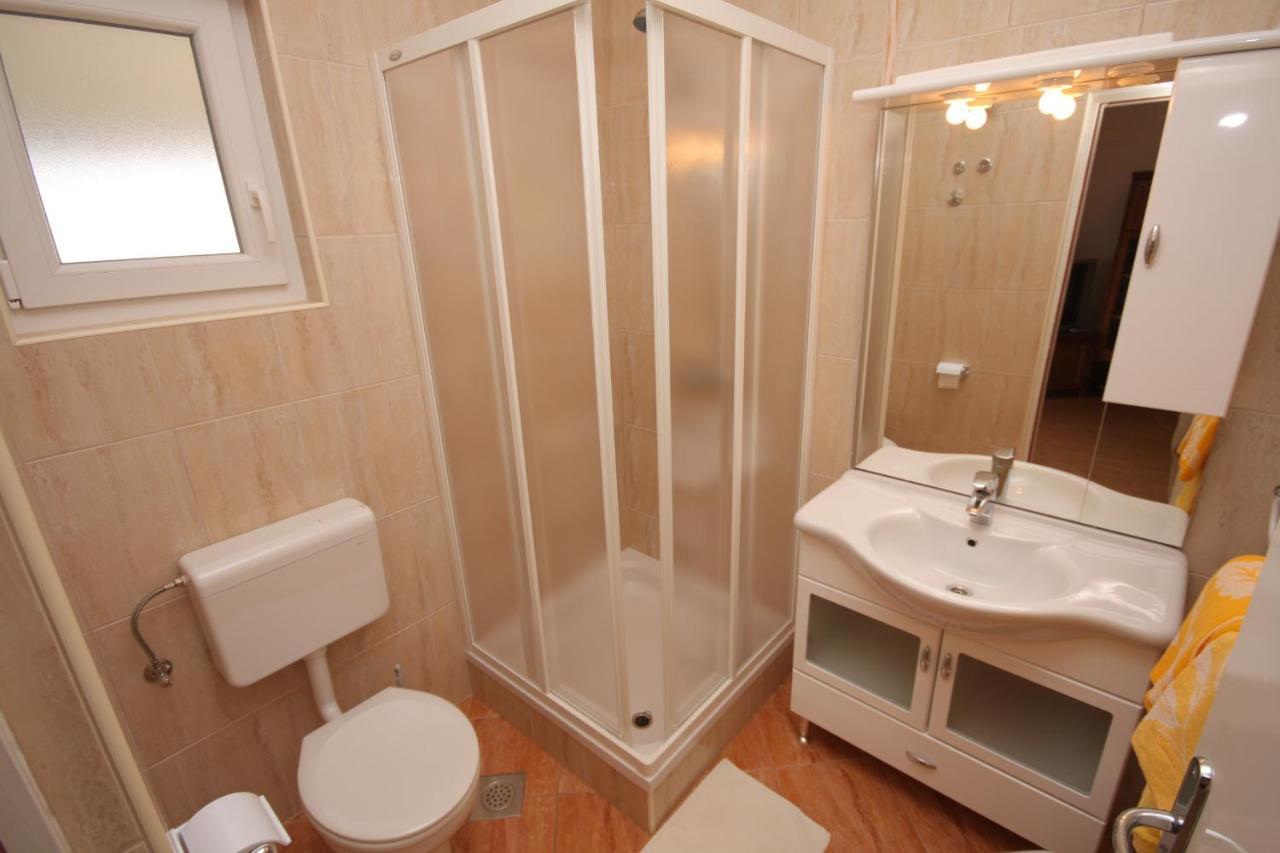 Apartment Supetarska Draga - Donja 2013B Extérieur photo