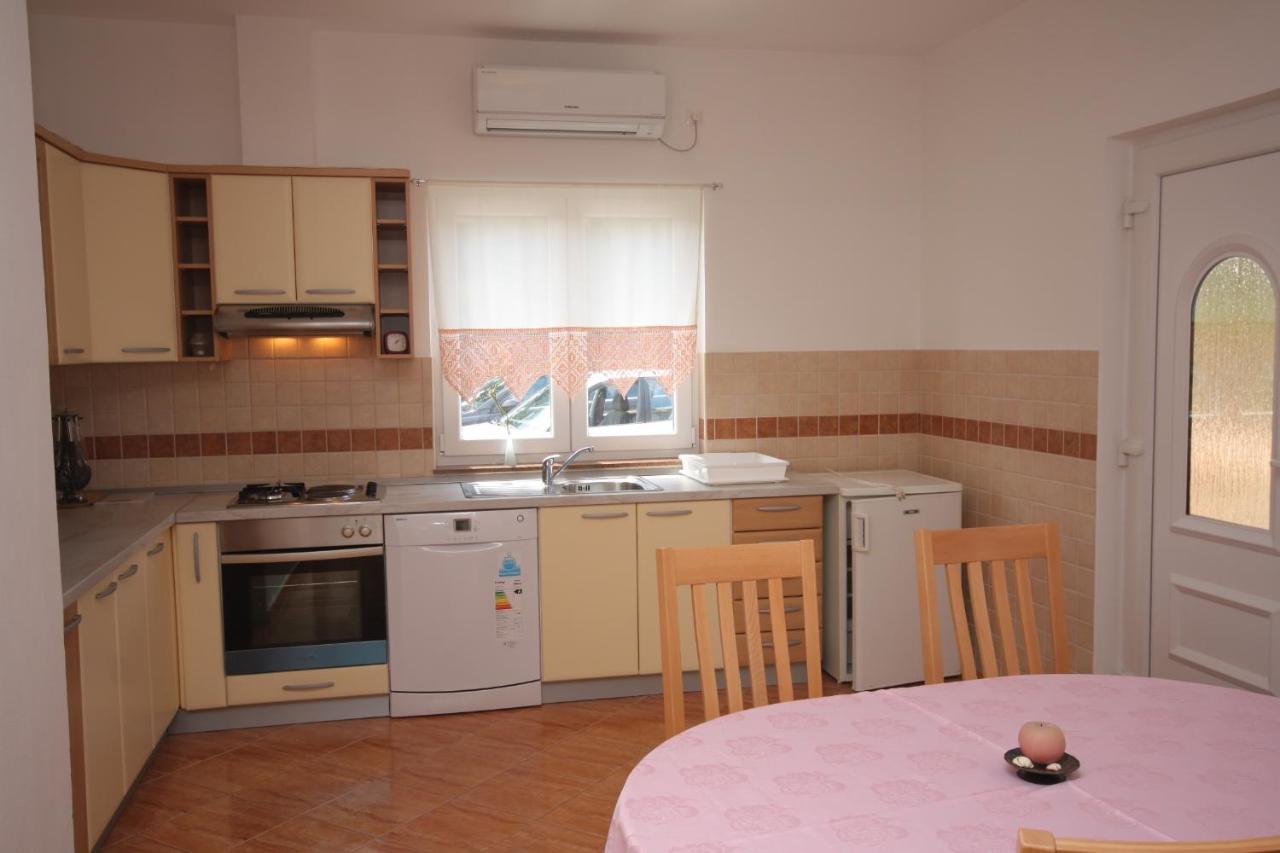 Apartment Supetarska Draga - Donja 2013B Extérieur photo